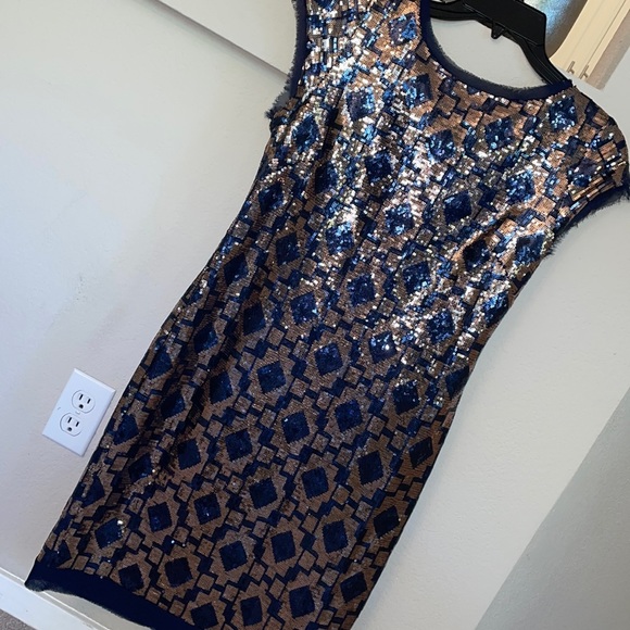 💜 Vince Camuto Dress sequins cocktail dress Party dress iso - Picture 5 of 17